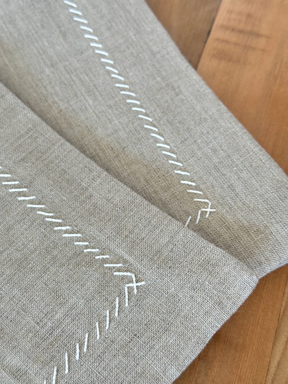 Dinner Napkins (set of 2) - Flax Linen, White Embroidery